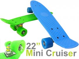 Mini Retro Skateboard - GREEN